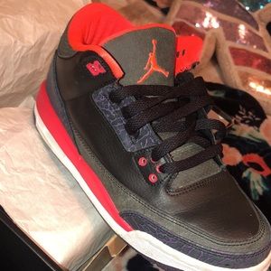 Air Jordan 3s